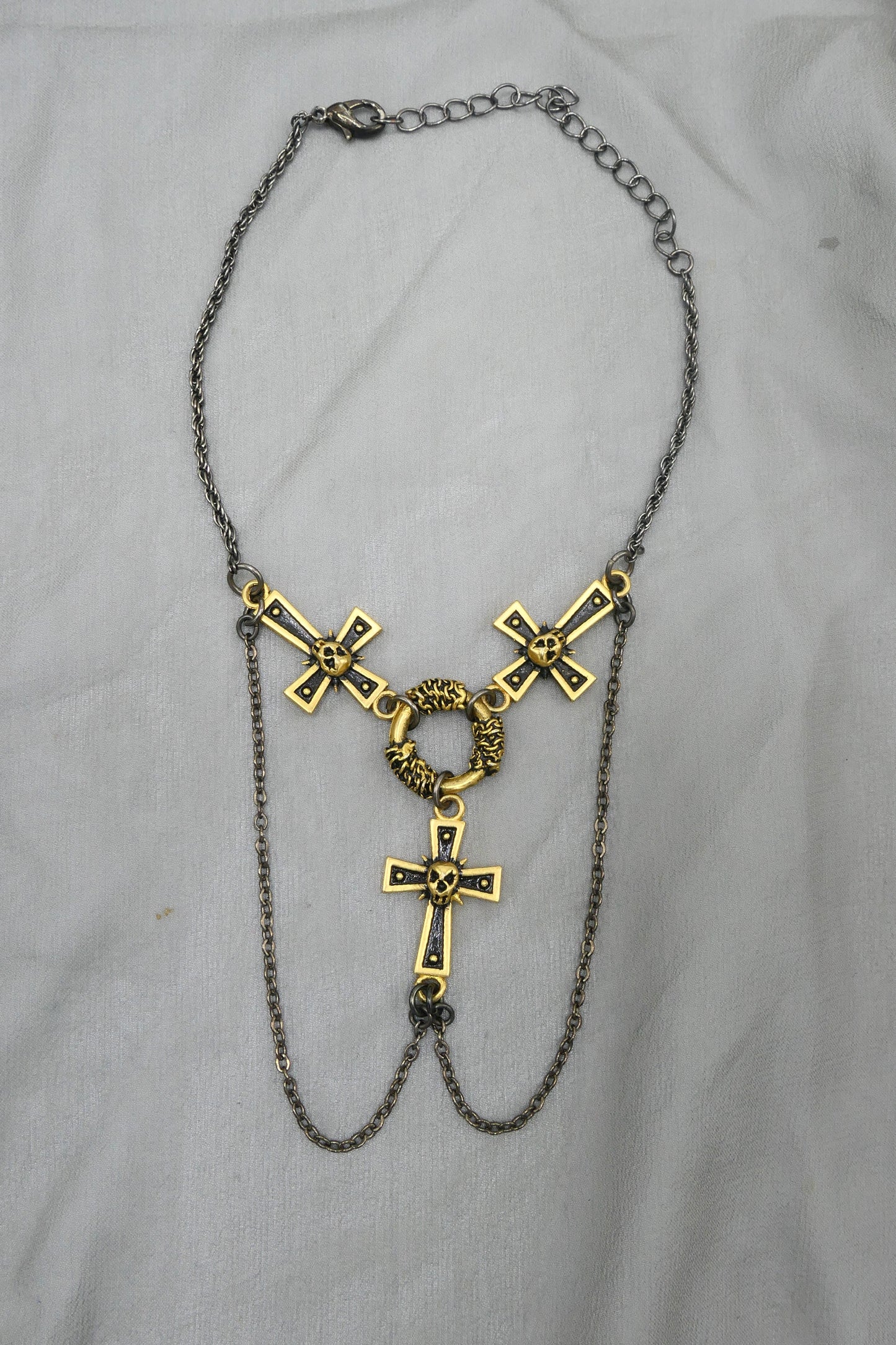DARK CROSSES NECKLACE