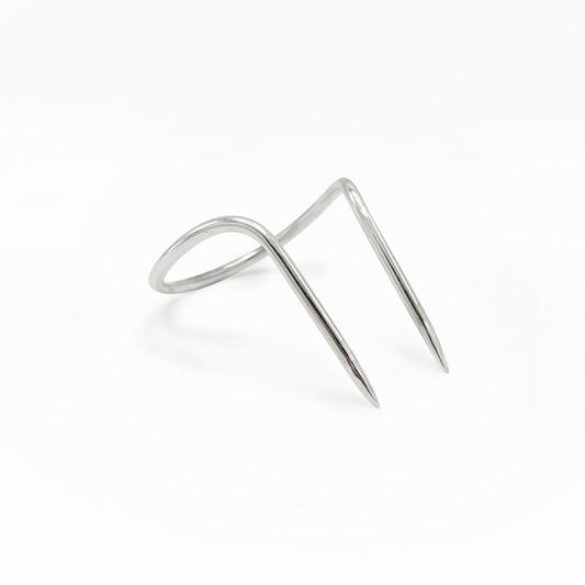 DOUBLE FANG WRIST CUFF