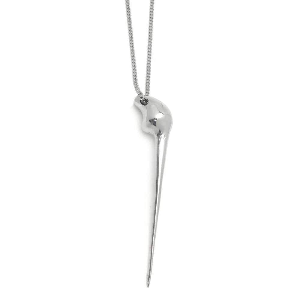 STINGER NECKLACE