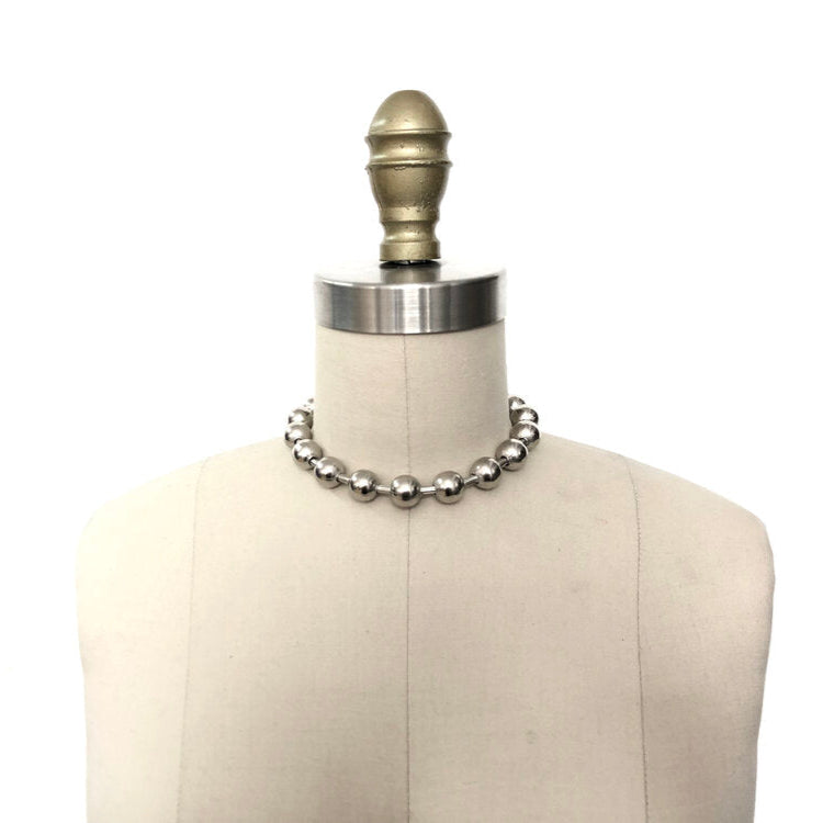 OVERSIZED BALL CHAIN CHOKER