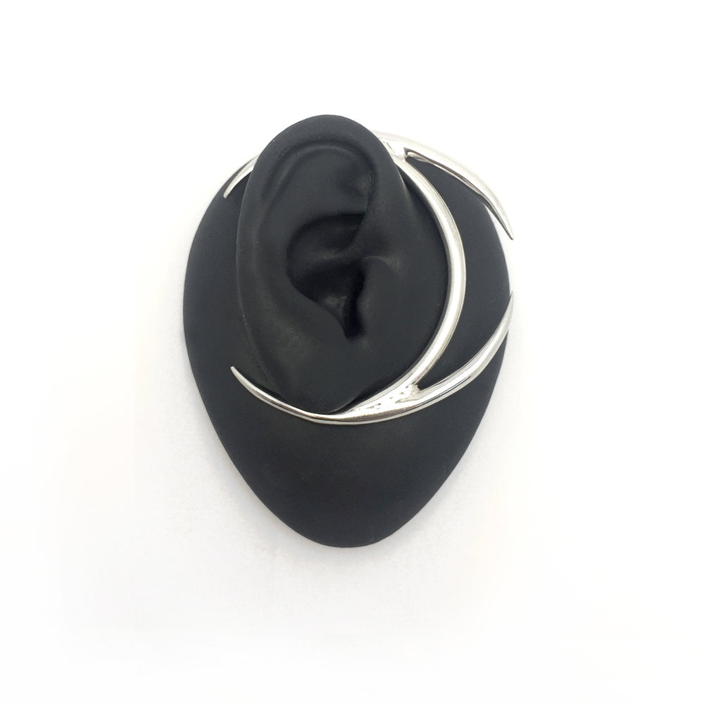 THE MUTILATION EAR CUFF