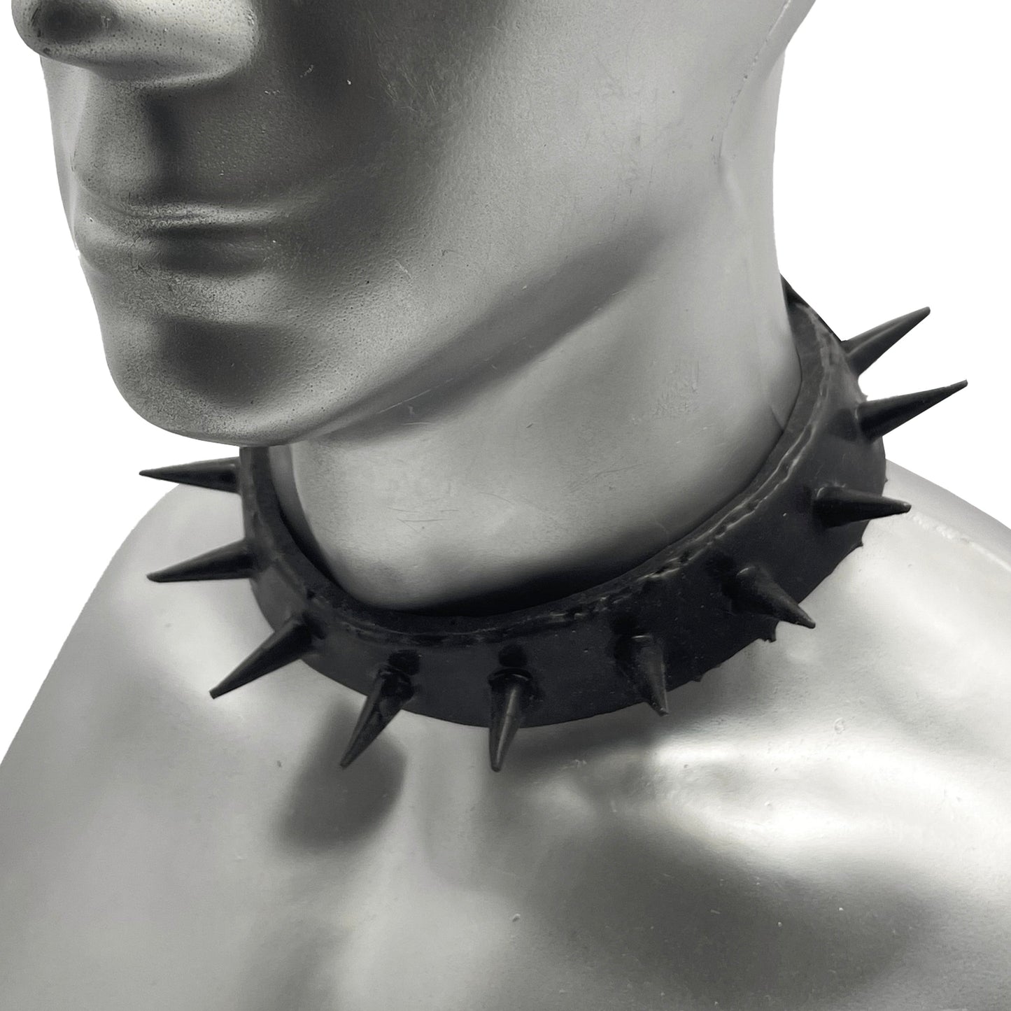 SILICONE SPIKE CHOKER