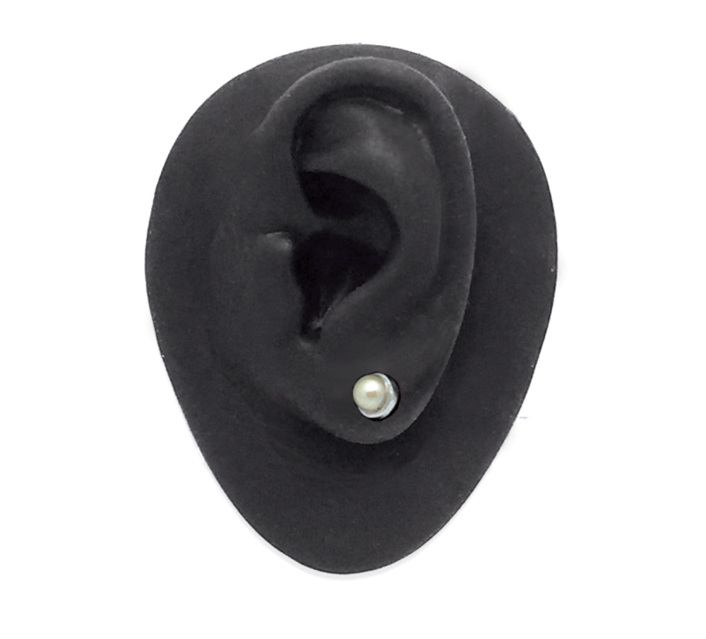 THE MINI PEARL STUD SINGLE EARRING