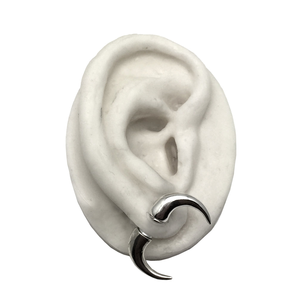 THE HORN DOUBLE SIDED SINGLE EARRING