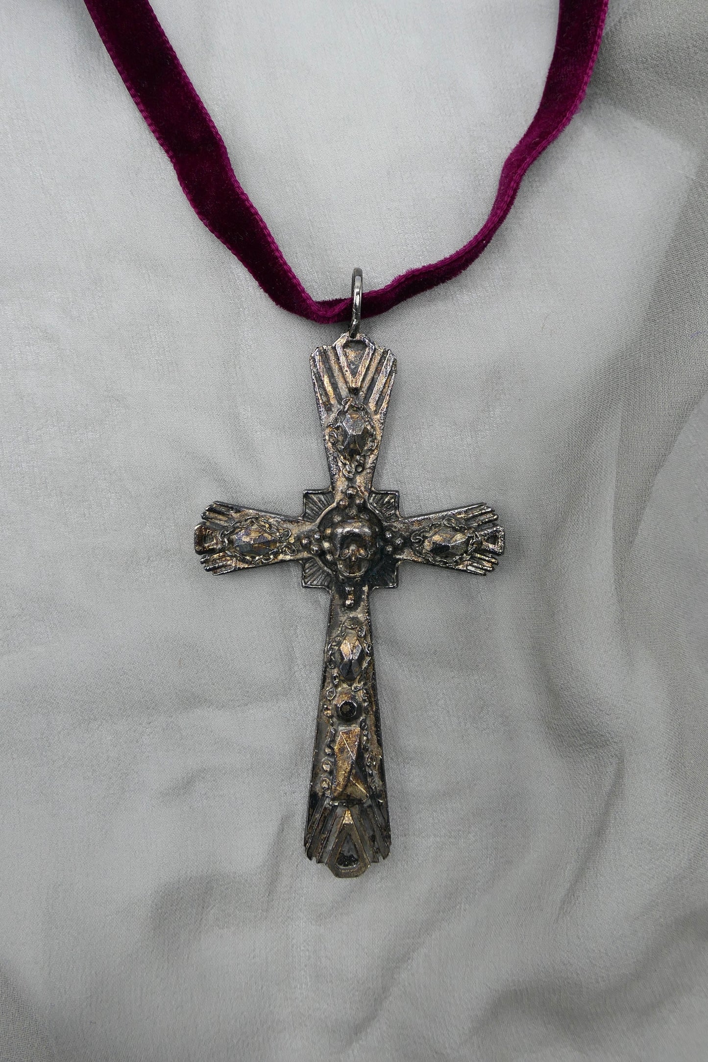 SKULL CROSS + WINE VELVET NECKLACE