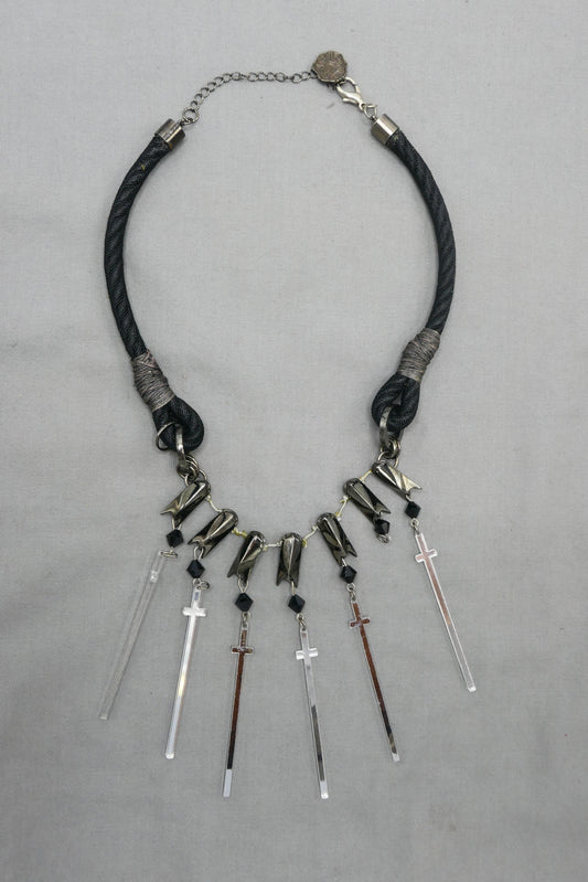 THE OBSIDIAN RITE NECKLACE