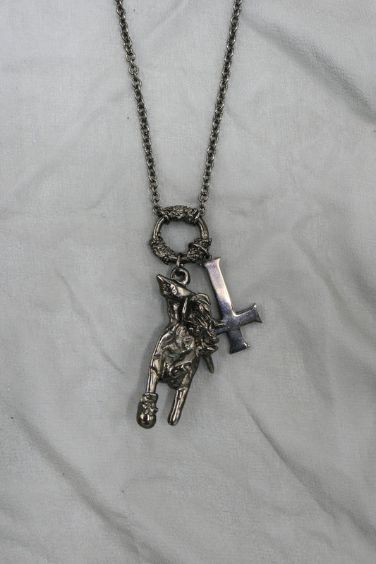 SKULL LOVE NECKLACE
