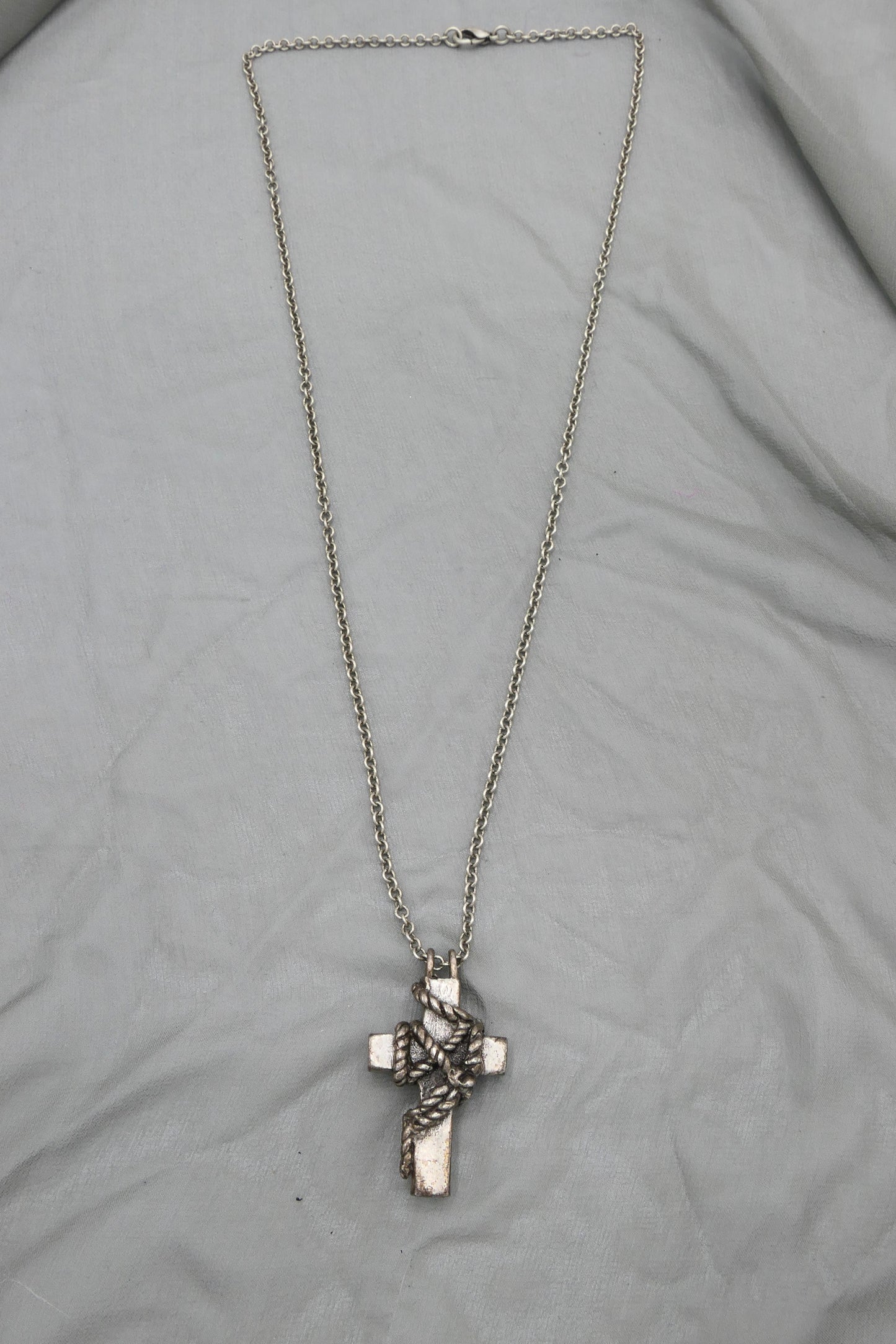 SAILOR'S CROSS NECKLACE