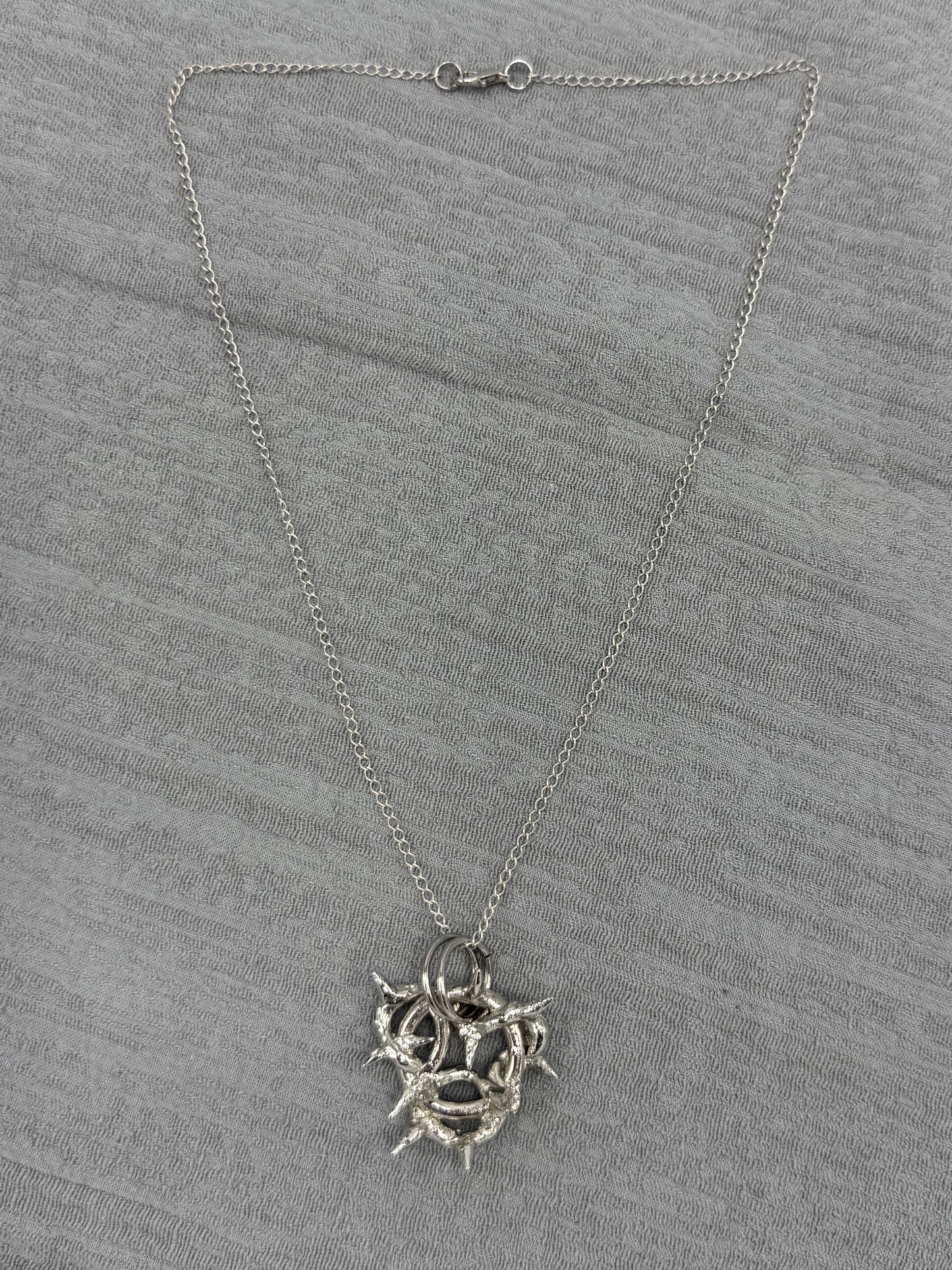 BRIAR HEART NECKLACE