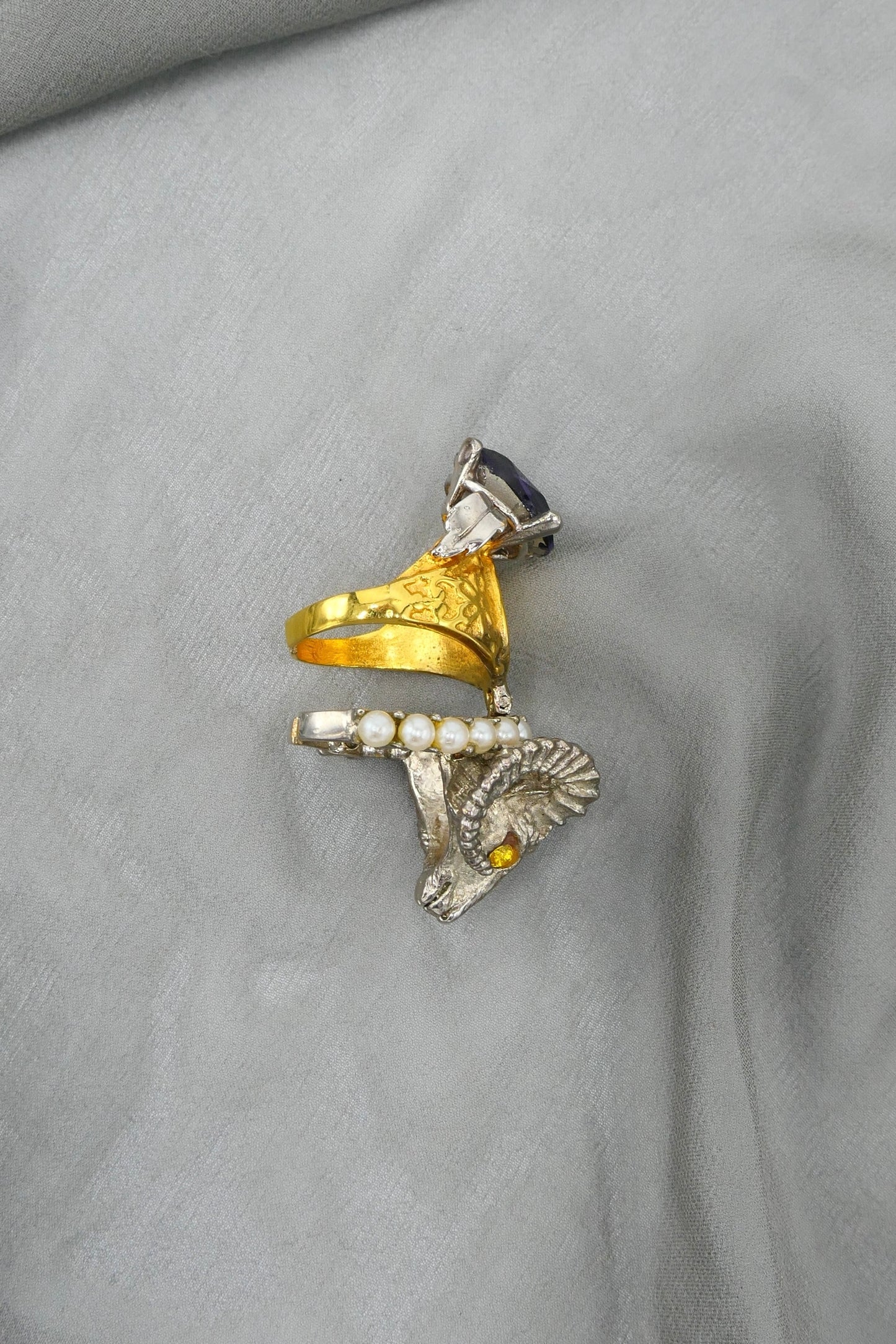 THE IDOLATRY HINGE RING
