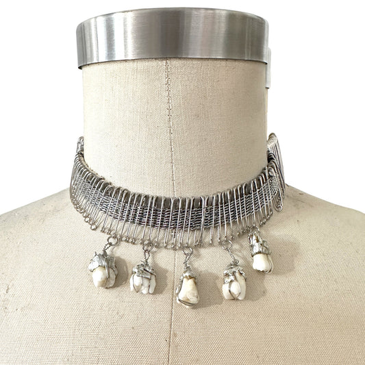 LOVE BITE CHOKER