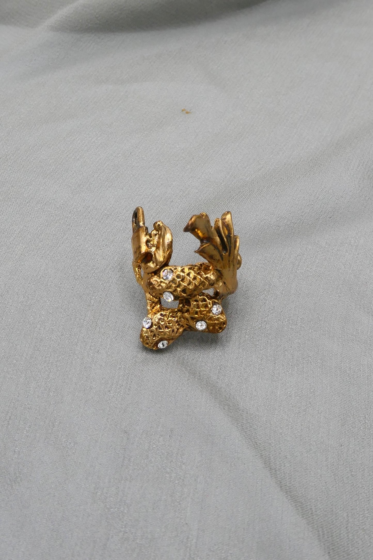 THE TRIPLE SERPENT RING
