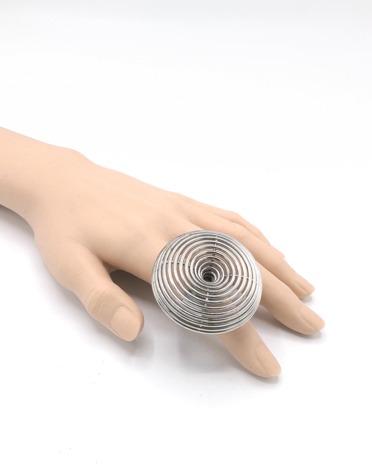 SPIRAL SHIELD RING