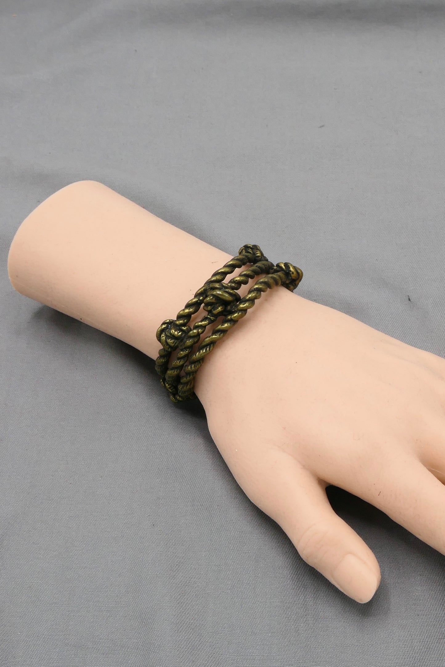 BOUND ROPE WRIST CUFF