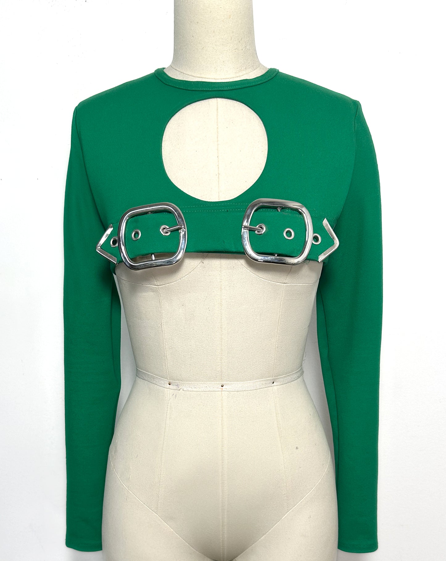 BUCKLE CROP SHIRT