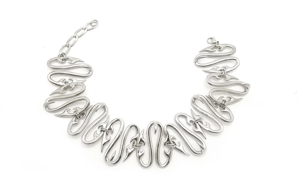 Tribal Thorn Choker