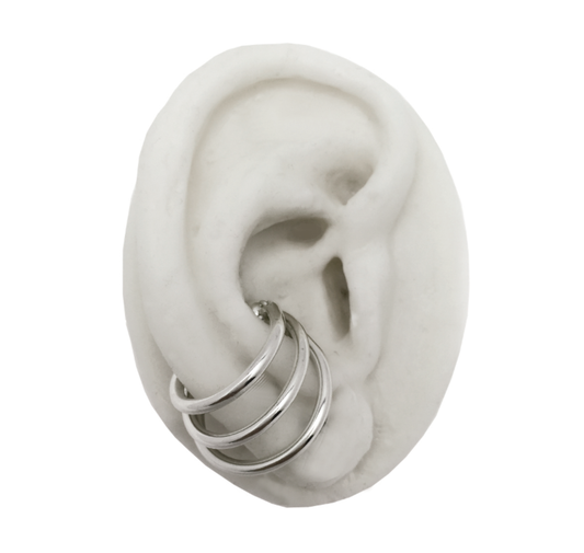 THE BANDIT TRIPLE RING CONCH CUFF